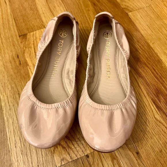 Tory Burch Eddie Beige Sand Nude Eddie Patent Leather Ballet Flats Shoes Sz 6.5 - Picture 2 of 9